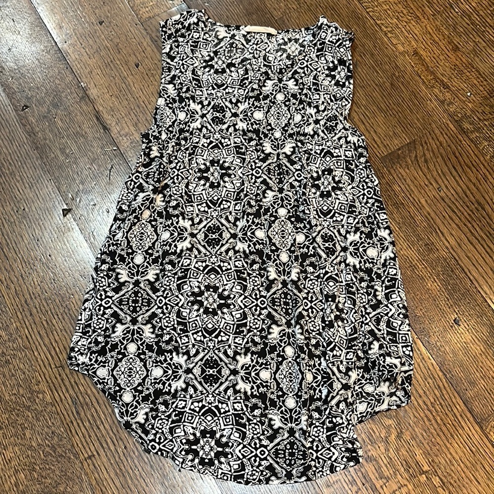 Elodie black and white print tank